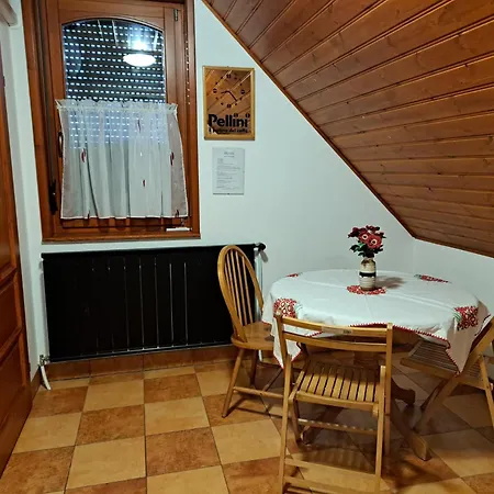 Pasztor Vendeghaz *