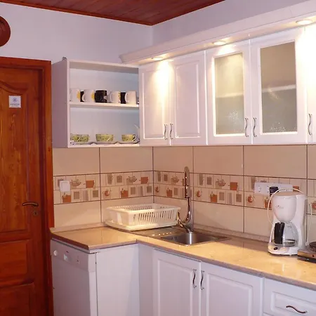 Pasztor Vendeghaz Poroszló