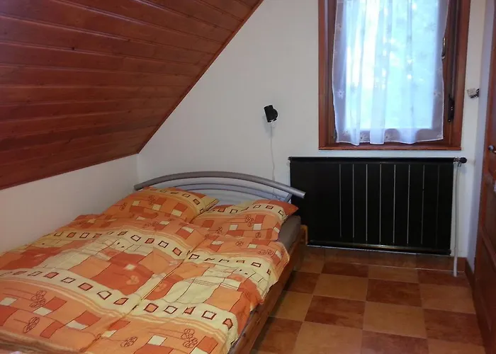 Pasztor Vendeghaz * Poroszló