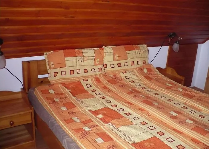 Pasztor Vendeghaz * Poroszló